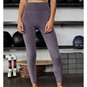 FREE PEOPLE MOVEMENT LEGGING